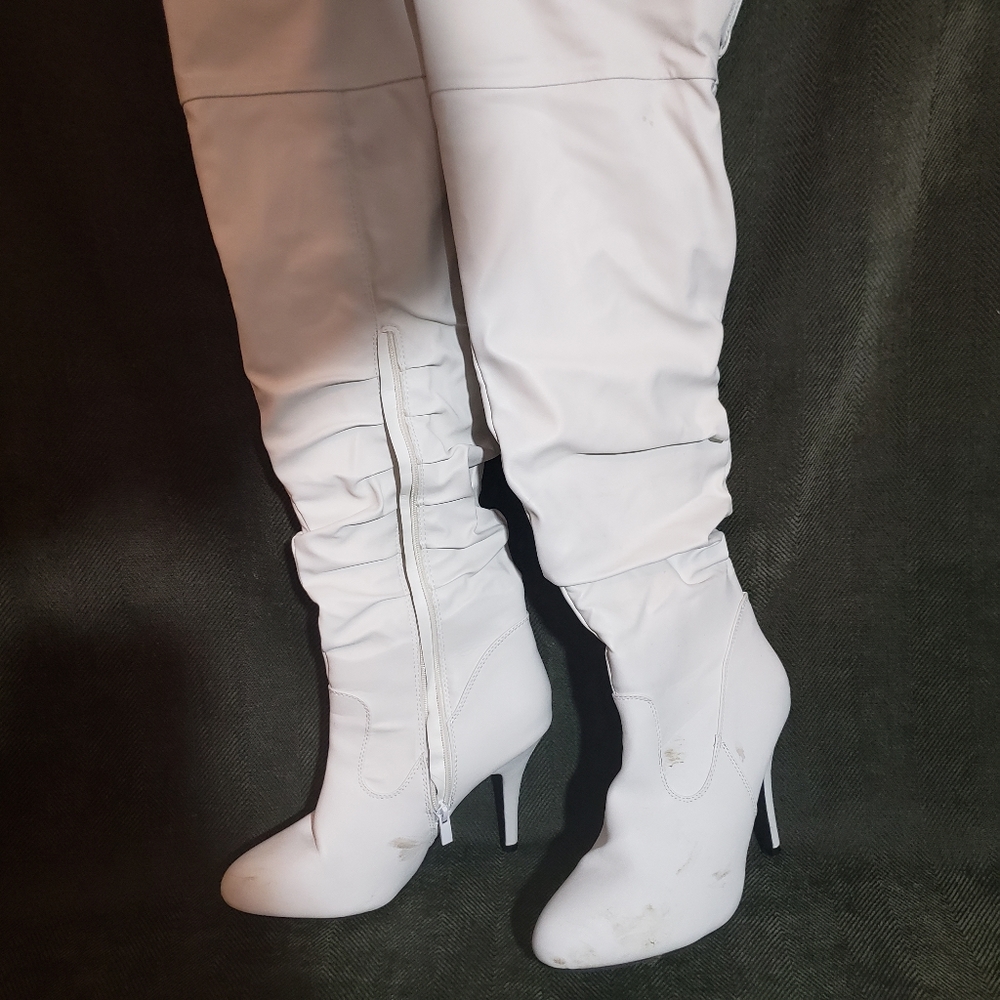 Forever White thigh high gogo boots size 10